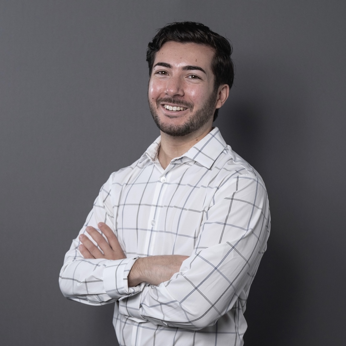 Daniel Garcia headshot